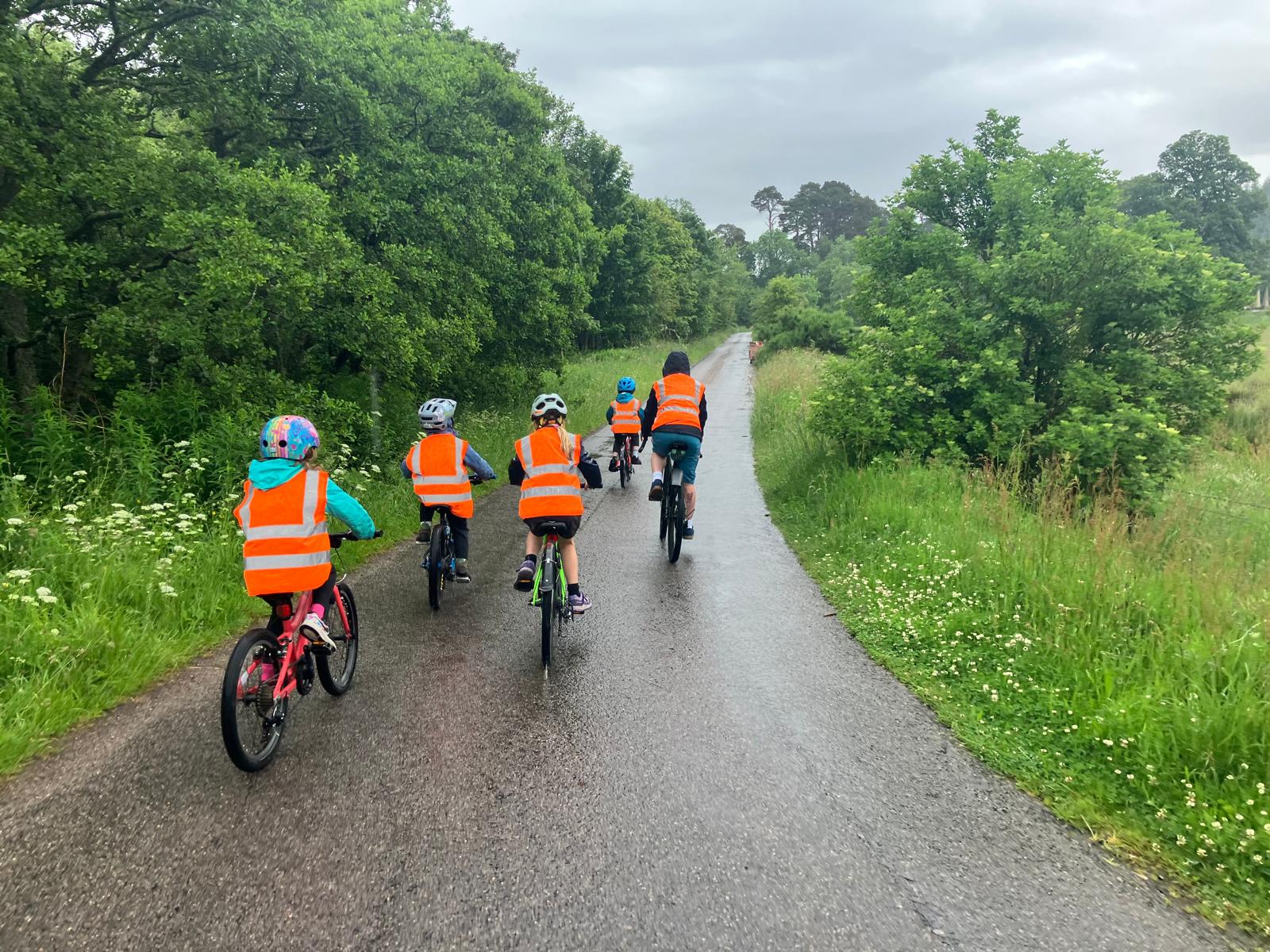 Outfit Moray bike training 2026
